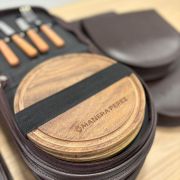 SET PORTA PLATOS CUERO 1020-1